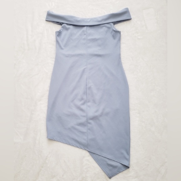Charlotte Russe Young Women's Off Shoulder Asymmetric Mini Dress Light Blue L - Picture 2 of 10